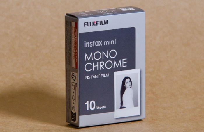instax-mini-monochrome9