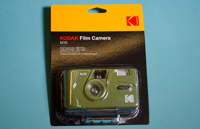 kodak-m35-oliva-001